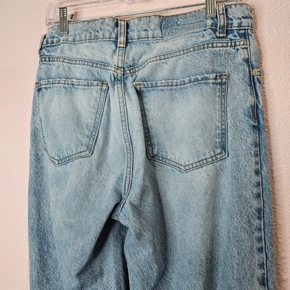 Revice Denim High Waisted Straight Leg Jeans Light Wash Distressed Size 27 *FLAW